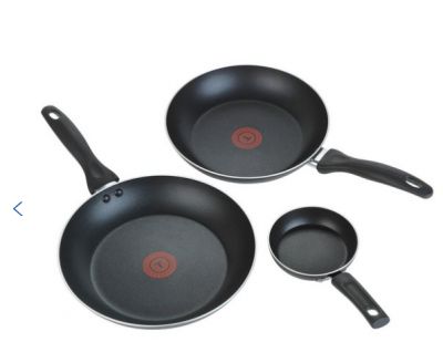 Zestaw 3 patelni Tefal za £19.99