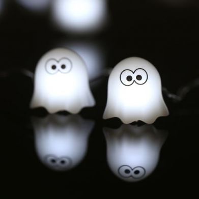 Łańcuszek 40 duszków LED na Halloween za £6.15