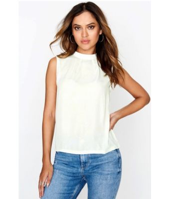 Bluzka Girls On Film Mint High Neck Top za £9.60