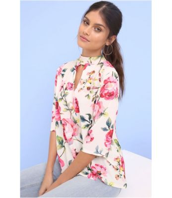 Bluzka Girls On Film Rose Print Top Top za £6.40