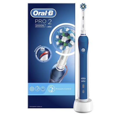 Szczoteczka elektryczna Oral-B PRO 2 2000N za £25.50