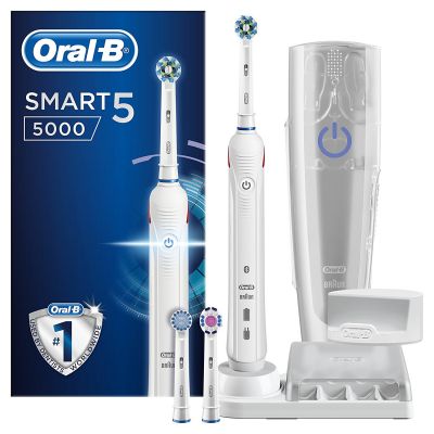 Elektryczna szczoteczka Oral-B Smart 5 5000 za £49.99