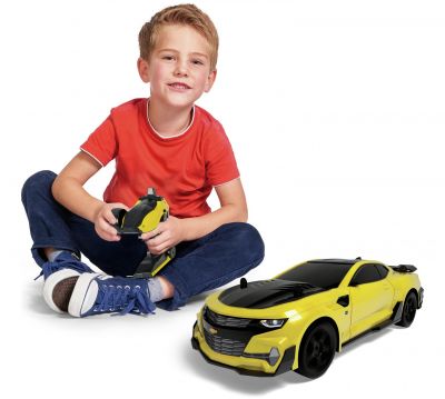 Zdalnie sterowany Transformers Bumblebee za £29.99