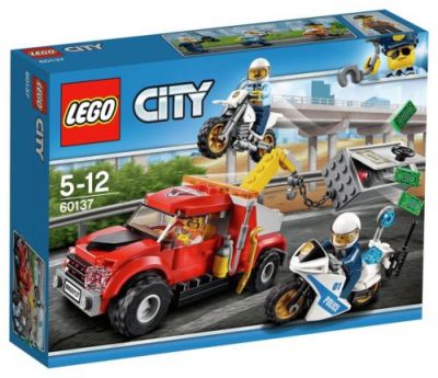 Klocki Lego 60137 eskorta policyjna za £12.99